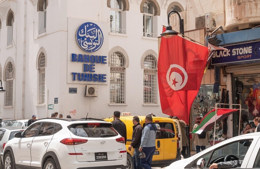 خبير: 36 % فقط من التونسيين يملكون حسابا بنكيا أو بريديا