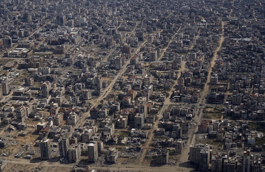 دراسة: انخفاض متوسط ​​العمر المتوقع في غزة إلى النصف تقريبا خلال 12 شهرا الأولى من الحرب