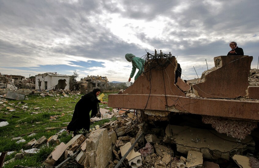 مراسلنا: إصابات إثر إطلاق الجيش الإسرائيلي النار على مواطنين عائدين لقرية العديسة جنوب لبنان