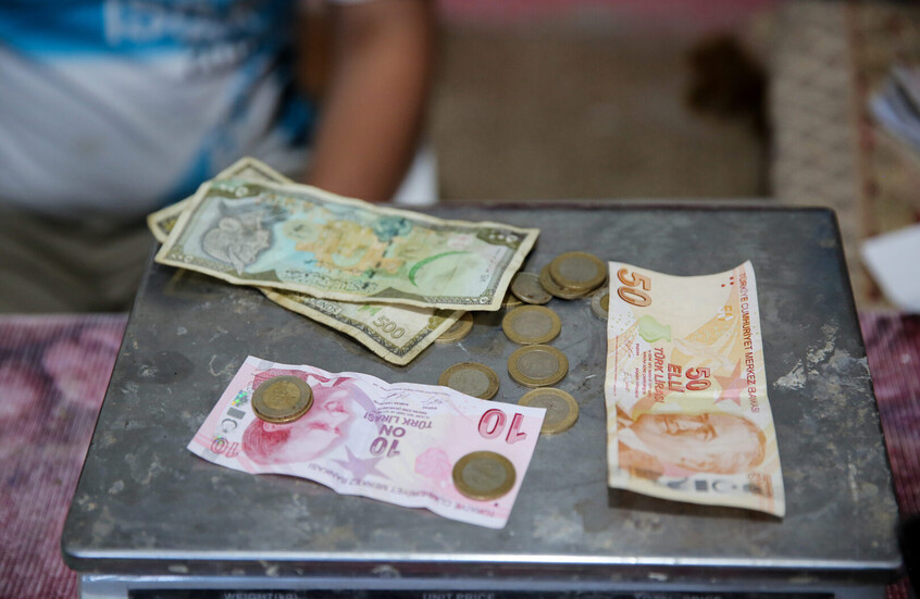 وزير تركي: سوريا تخفض الرسوم الجمركية على 269 سلعة تركية