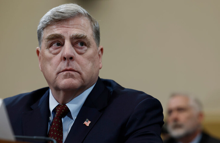 بعد إزالة صورته من البنتاغون.. تحرك جديد ضد الجنرال ميلي