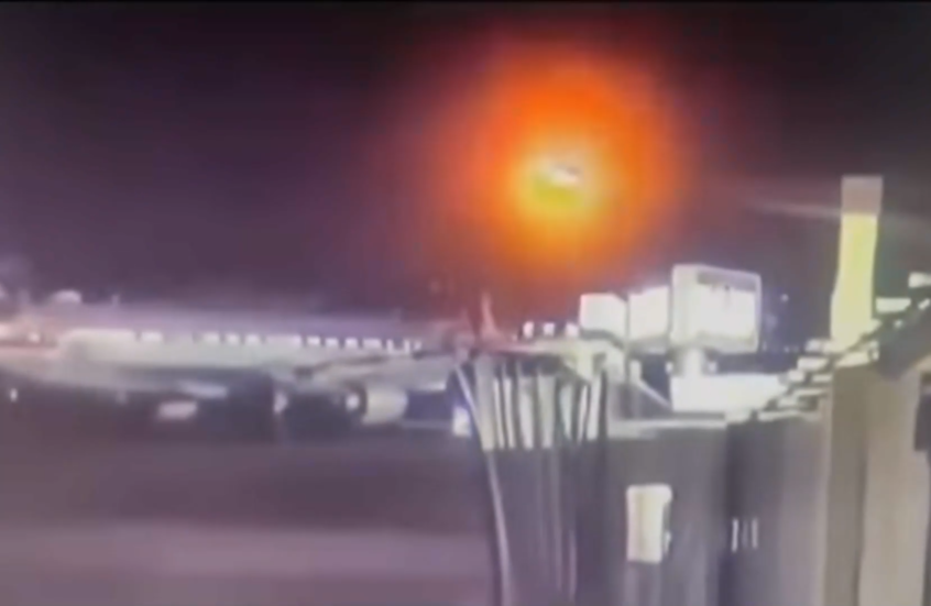 مشاهد جديدة توثق اصطدام مروحية عسكرية بطائرة ركاب فوق واشنطن