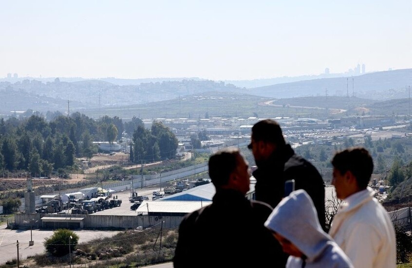 وصول الأسرى الفلسطينيين الـ9 المفرج عنهم من السجون الإسرائيلية إلى قطاع غزة