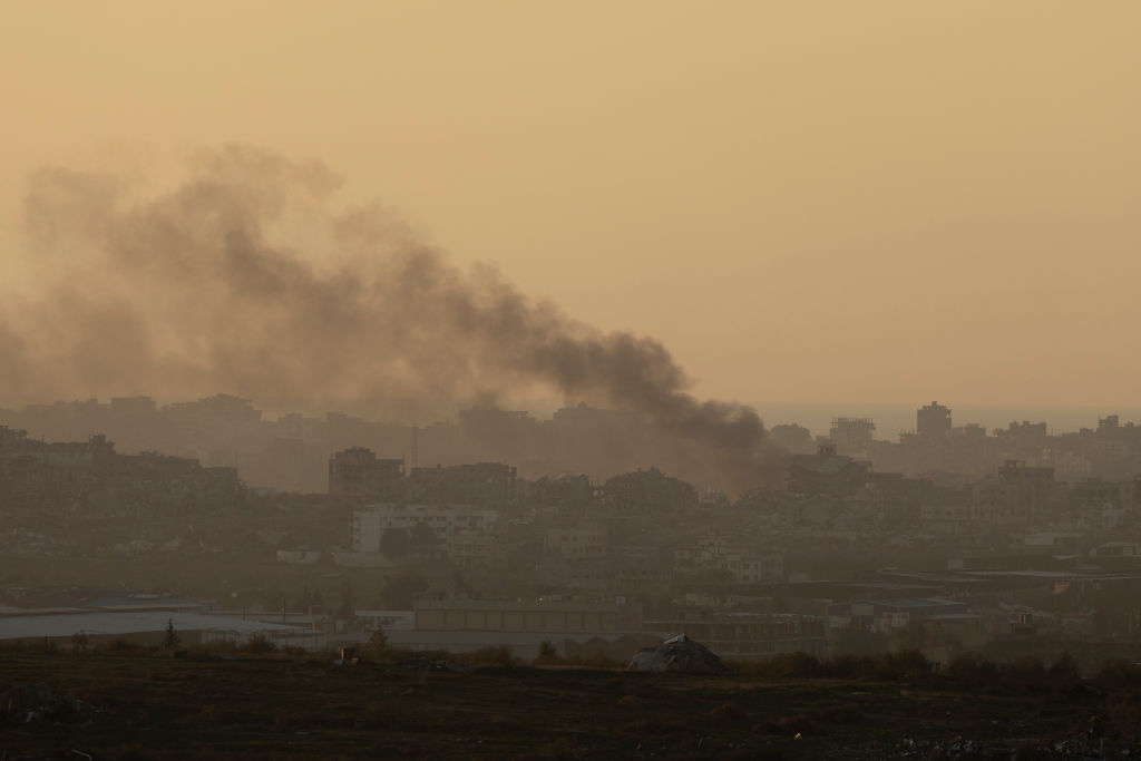 مقتل قيادين في "حماس" في غارة على خان يونس