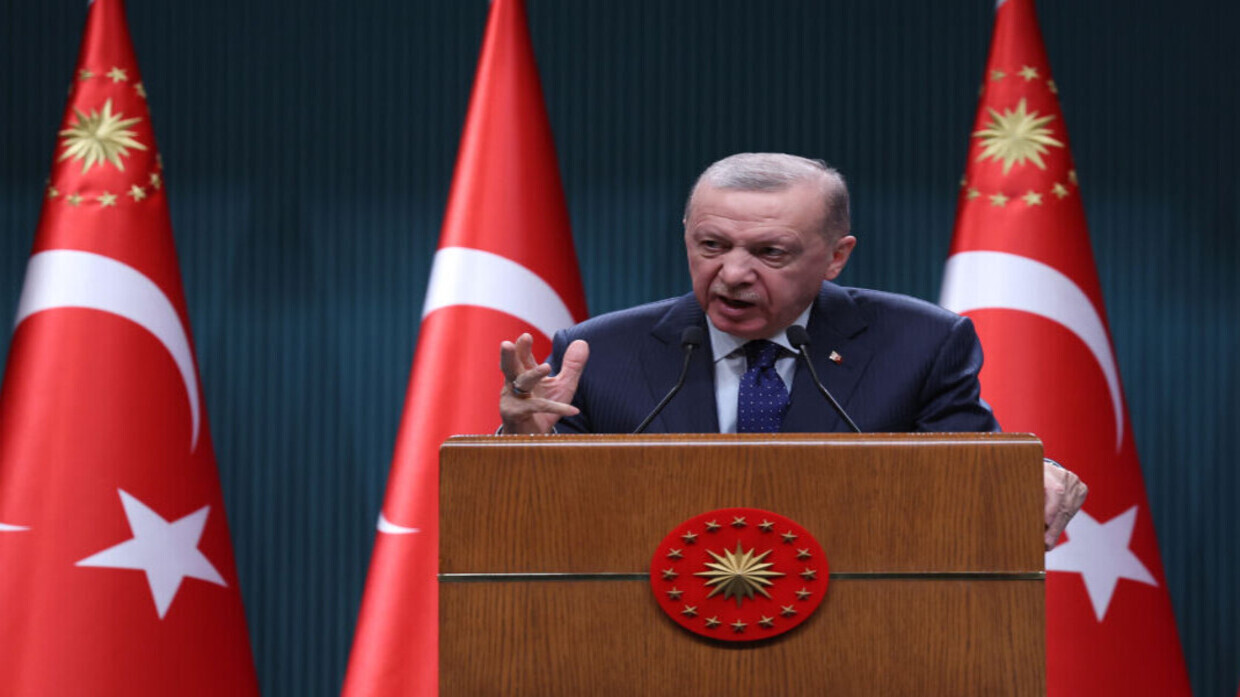 أردوغان: إما أن يدفن الإرهابيون أسلحتهم أو أن يدفنوا معها