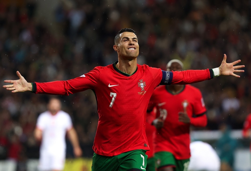 هل يشارك كريستيانو رونالدو في كأس العالم 2026؟.. مدرب سابق يجيب