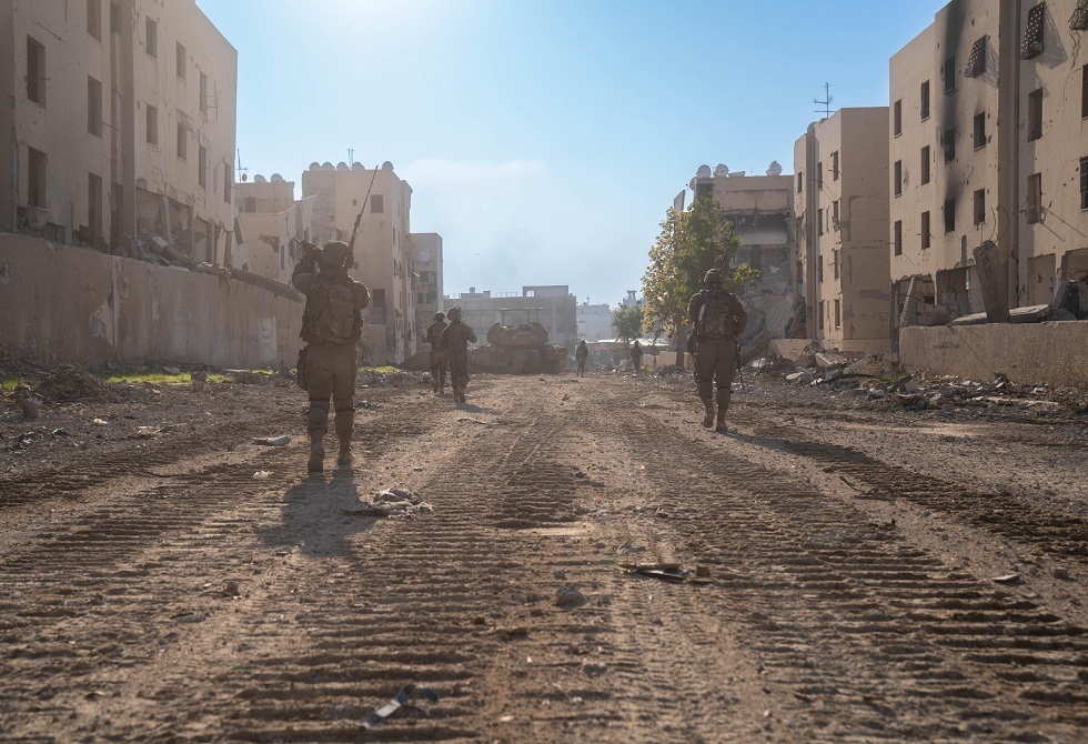 مشاهد لانسحاب قوة كبيرة من لواء "غفعاتي" الإسرائيلي من قطاع غزة