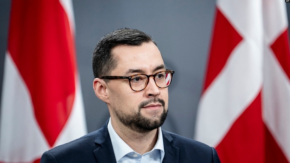 رئيس حكومة غرينلاند سكان الجزيرة لا يريدون أن يصبحوا أمريكيين