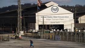 الرئيس التنفيذي لشركة "يو إس ستيل" الأمريكية يعلق على قرار بايدن بمنع صفقة بيع الشركة