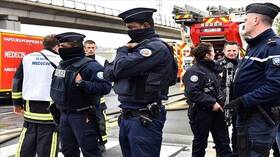 السلطات الفرنسية تعتقل مؤثرا جزائريا