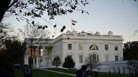 تقرير: واشنطن قد تضغط على كييف إن لم تظهر استعدادها للمفاوضات مع روسيا