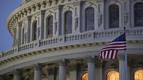 أعضاء جمهوريون بمجلس الشيوخ يناقشون مع ترامب فكرته ضم كندا