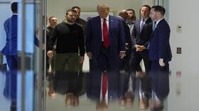 "سي إن إن" تكشف عن توقعات أمريكية أوكرانية ببدء مفاوضات سلام مع روسيا في 2025