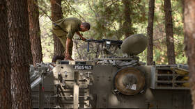 الجيش الإسرائيلي: العثور على أسلحة تابعة لـ"حزب الله" جنوب لبنان (فيديو)