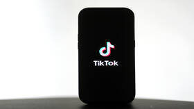 "تيك توك" تهدد بتعليق عملها في الولايات المتحدة