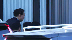 إصدار مذكرة اعتقال بحق رئيس كوريا الجنوبية بسبب محاولته فرض الأحكام العرفية