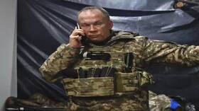 القائد العام للقوات المسلحة الأوكرانية يعترف بعدم جدوى التعبئة في أوكرانيا