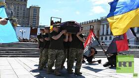 جنرال أوكراني يقرّ باستحالة صمود قوات كييف في كراسنوأرميسك (بوكروفسك)