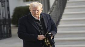 البيت الأبيض يعلن موافقة كولومبيا على استقبال رحلات المهاجرين المرحلين من أمريكا