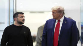 نائب أوكراني: ترامب يوجه رسائل مبطنة لزيلينسكي تخبره أنه في الاتجاه الخاطئ