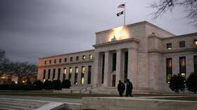 في أول قرار له يخالف ترامب.. الفيدرالي الأمريكي يثبت سعر الفائدة عند 4.25%-4.5%