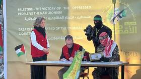 "حماس" تعلن عن أسماء 3 أسرى إسرائيليين ستفرج عنهم غدا السبت (صور)