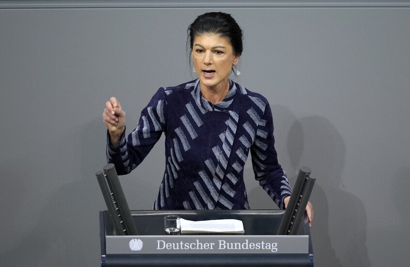 سارة فاغنكنيشت: صفقة واشنطن مع أوكرانيا ستكون كارثية لأوروبا إن تمّت