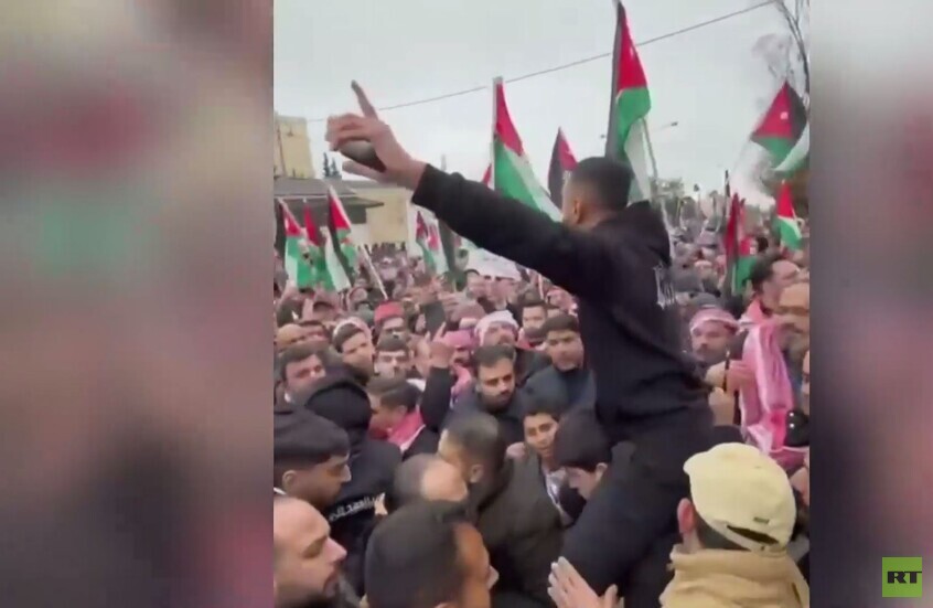 مظاهرات حاشدة في الأردن رفضا لتصريحات ترامب