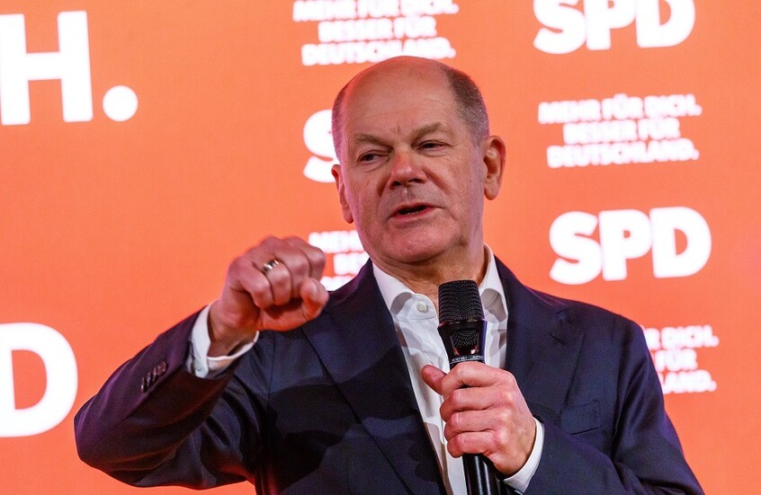 شولتس يهدد برد أوروبي سريع على ترامب