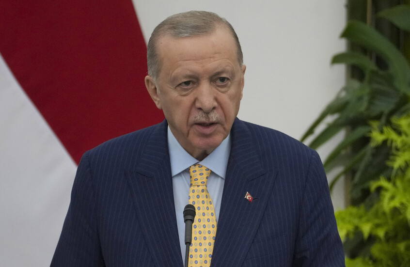 أردوغان: تركيا "تنتظر بشكل خاص" نتائج محادثات ترامب وبوتين