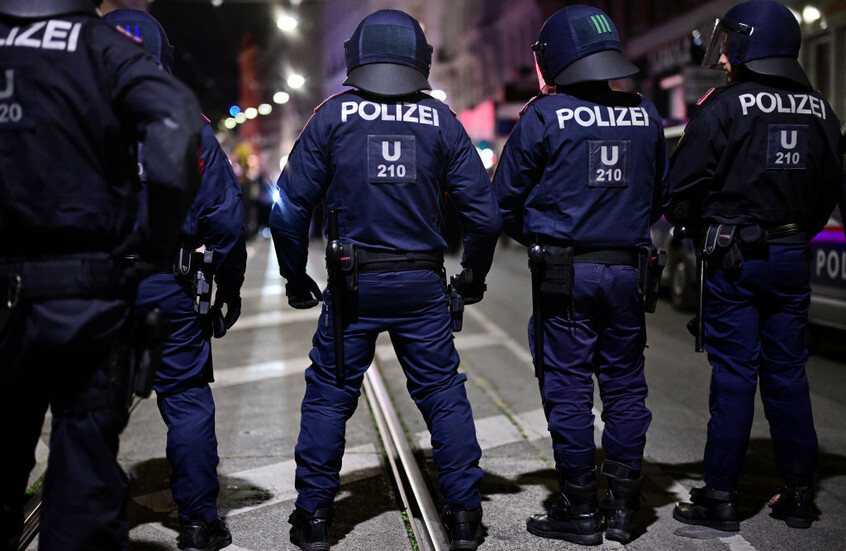 النمسا.. مقتل شخص وإصابة 4 جراء هجوم بسكين نفذه لاجئ سوري