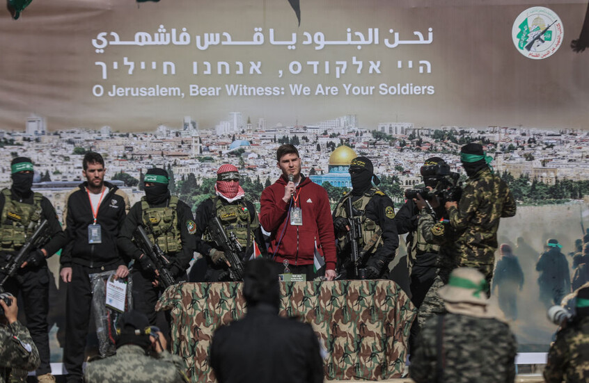 الفصائل الفلسطينية تعلن عزمها الإفراج عن 6 أسرى إسرائيليين و5 جثامين