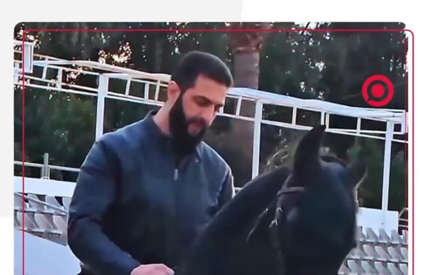 الرئيس السوري أحمد الشرع يظهر في فيديو متداول وهو يمتطي حصانا أسودا