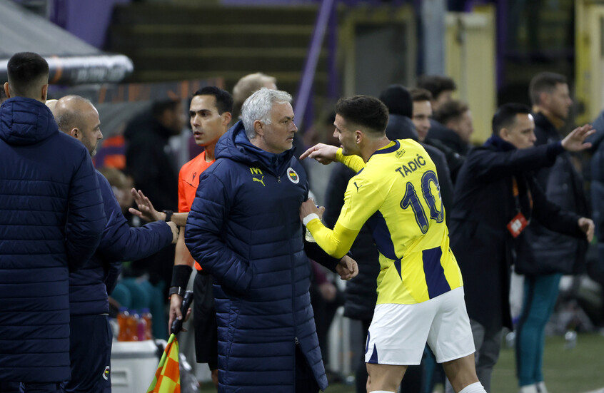 بعيدا عن جدلية مورينيو المعتادة.. أحداث مؤسفة في الدوري الأوروبي