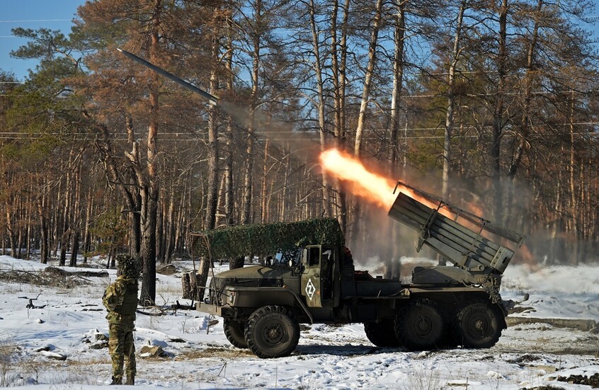 الدفاع الروسية تعلن تحرير بلدتين جديدتين في دونيتسك وتكشف حصاد آخر أسبوع للعملية الخاصة