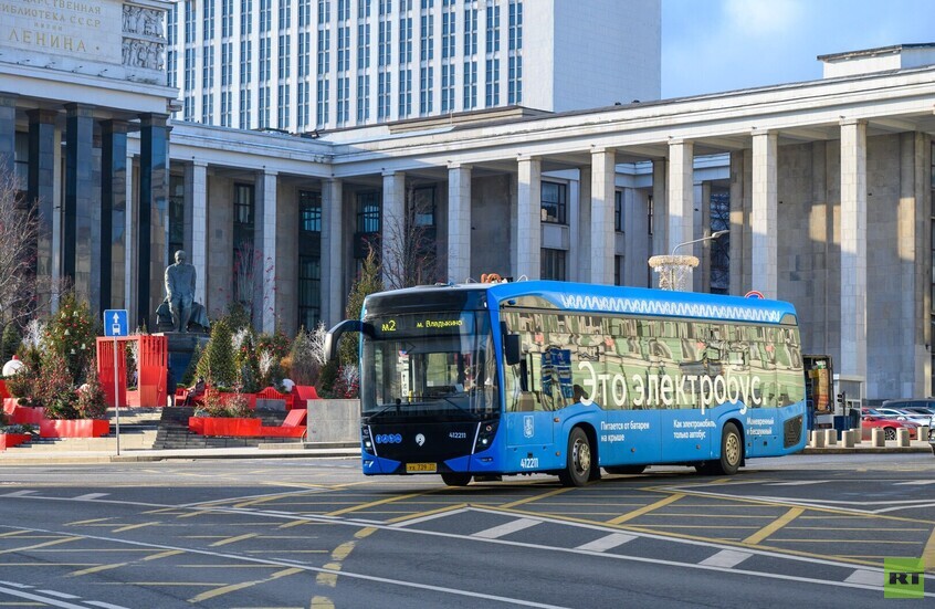 موسكو تعتمد الذكاء الاصطناعي لتحسين كفاءة النقل العام وخدمة الركاب