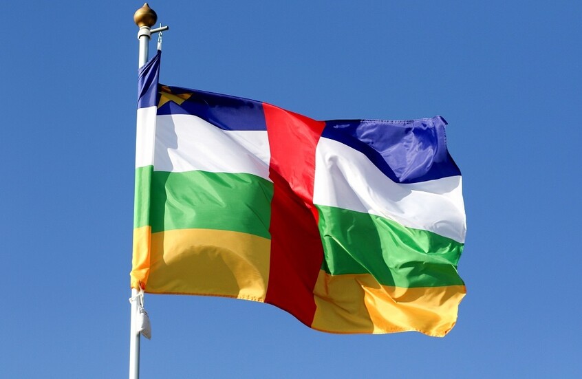 مقتل 9 أشخاص وحرق مئات المنازل في هجوم بجمهورية إفريقيا الوسطى