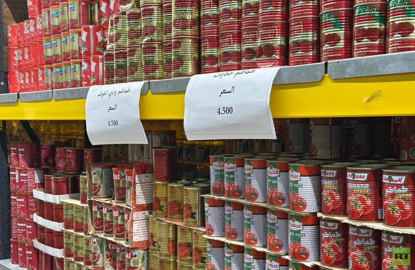 الليبيون يستقبلون رمضان بشكوى من ارتفاع الأسعار وتأخر صرف المرتبات (صور)