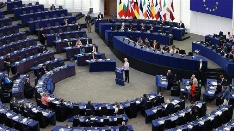 برلماني أوروبي عن قضية أسامة نجيم: ميلوني أعادت مجرم حرب لوطنه