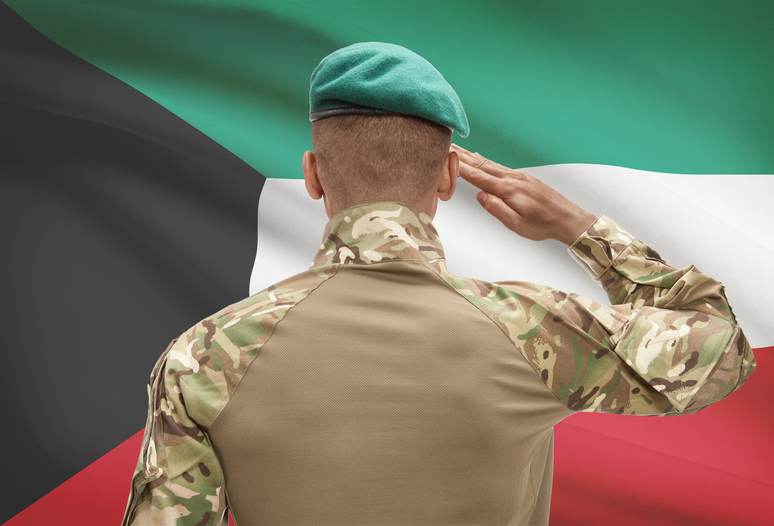 الجيش الكويتي يعلن مقتل اثنين من قواته البرية وإصابة آخرين