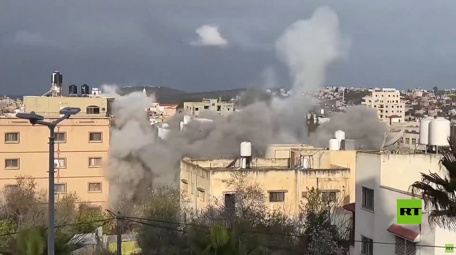 الجيش الإسرائيلي يفجر منزل عائلة فلسطينية في الضفة الغربية