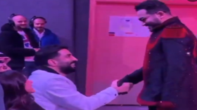 هل أساء للمصريين؟.. أحمد حلمي يثير جدلا واسعا بعد فيديو الرياض