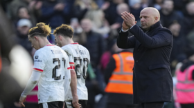 أول تعليق لمدرب ليفربول بعد "نكسة" الخروج من كأس الاتحاد الإنجليزي