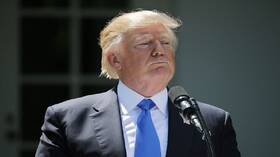 مستشار سابق للبنتاغون: حول ترامب أشخاص يزودونه بمعلومات كاذبة عن أوكرانيا