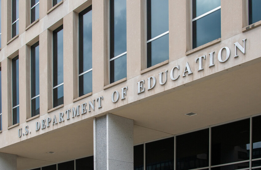 وزارة التعليم الأمريكية تقدم لموظفيها حافزا بقيمة 25 ألف دولار للاستقالة