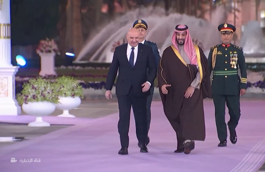مشاهد من لقاء ولي العهد السعودي مع الرئيس اللبناني في الرياض خلال أول زيارة خارجية له منذ انتخابه
