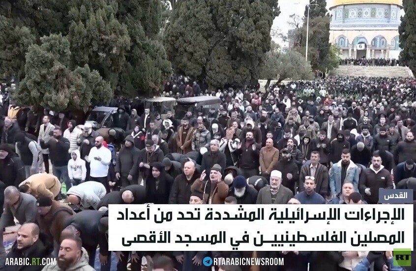 إسرائيل تقيد وصول المصلين للأقصى