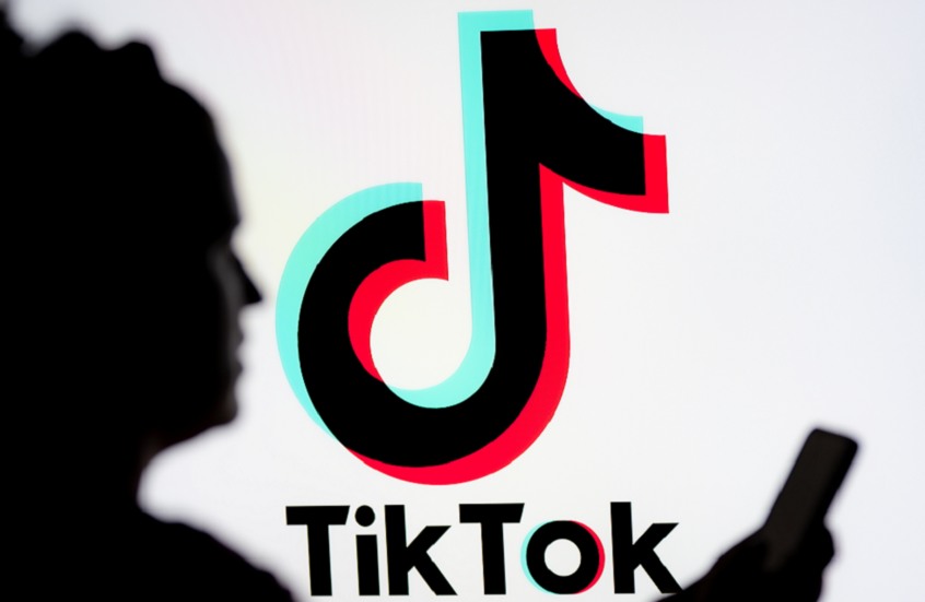 خبر سار للأهالي.. "تيك توك" يجبر المراهقين على النوم عبر ميزة جديدة!