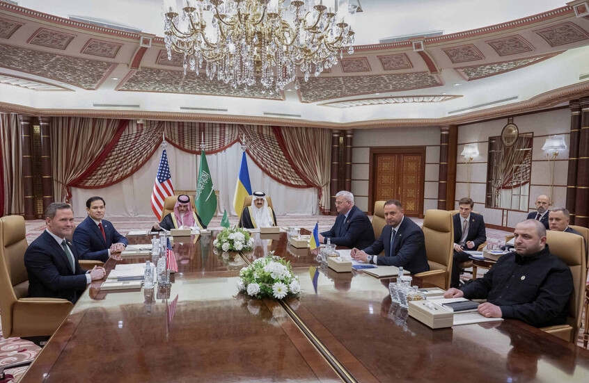 الخارجية الأمريكية متفائلة بشأن المفاوضات مع الوفد الأوكراني في السعودية