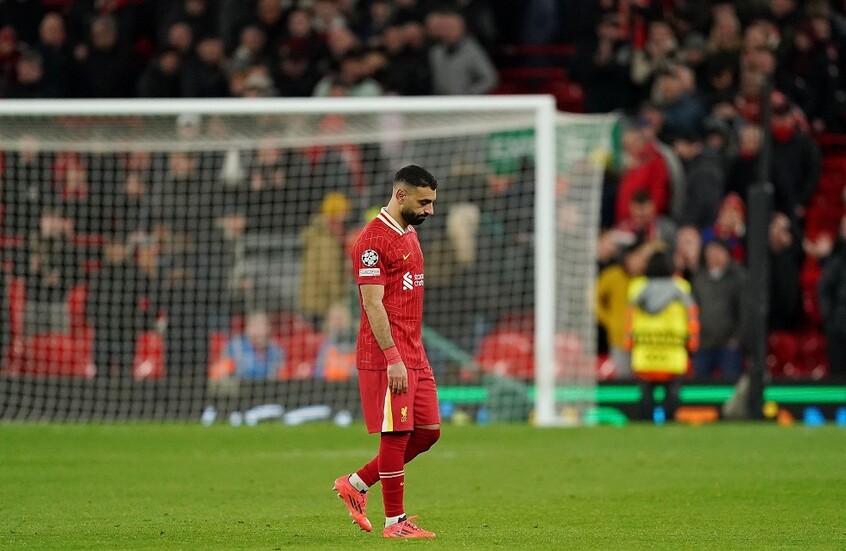 شاهد.. رد فعل صادم لمحمد صلاح تجاه زميله نونيز بعد إهداره ركلة ترجيح أمام باريس